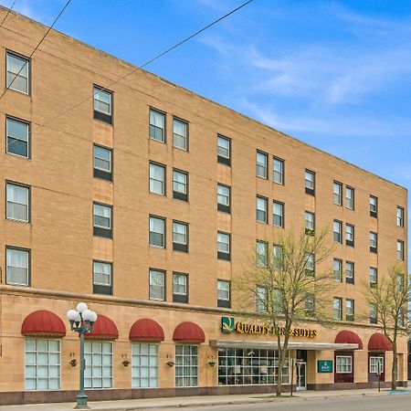 Quality Inn & Suites Virginia Bagian luar foto